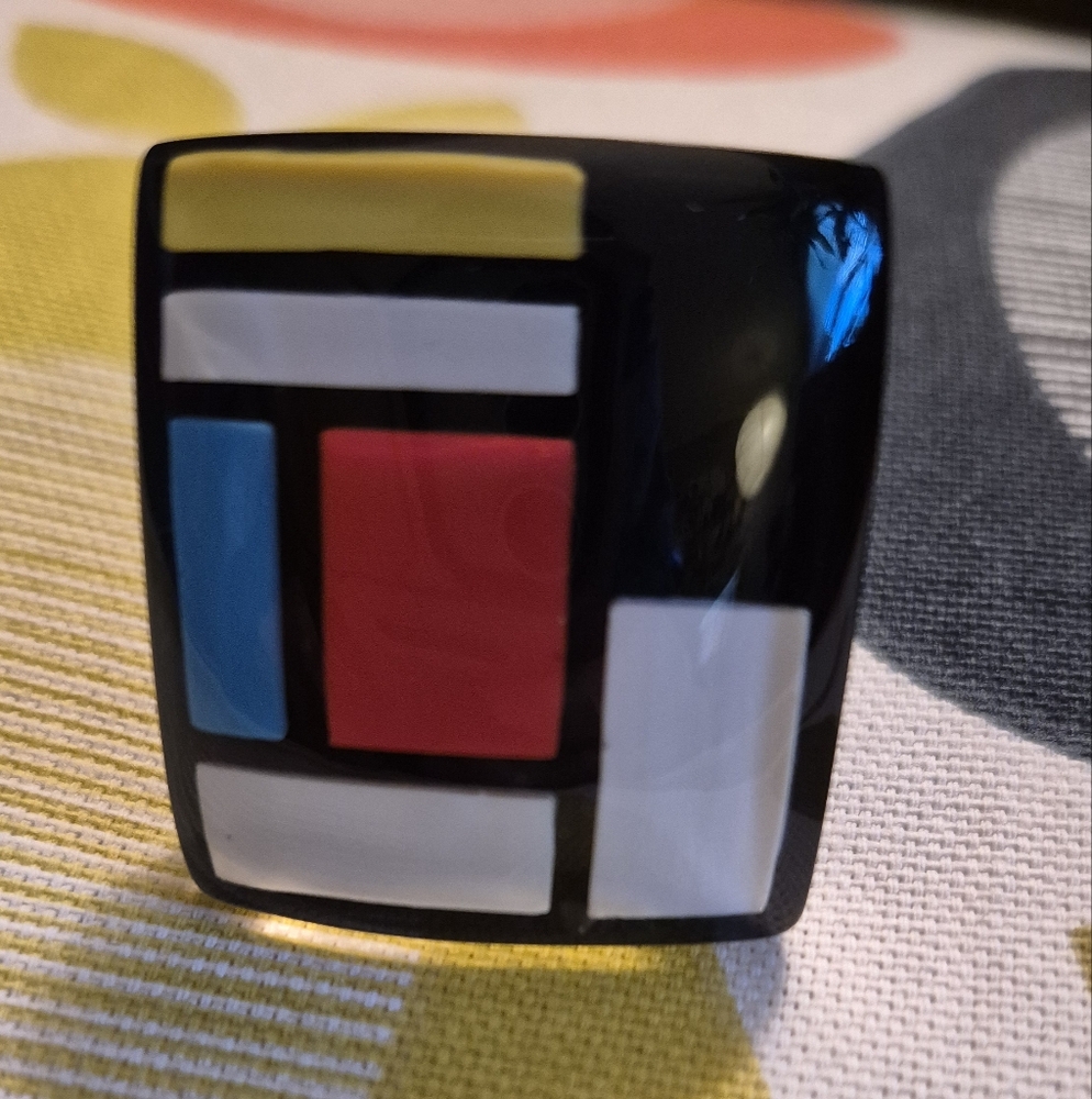 Zsiska Homage Geometric Statement Resin Ring
